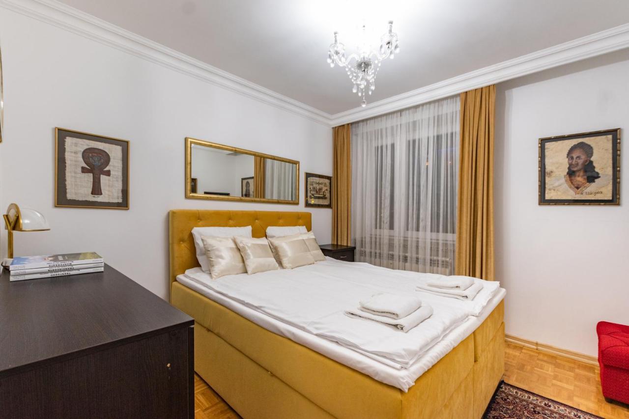 Chmielna 104 By Homeprime Warsaw Exterior photo